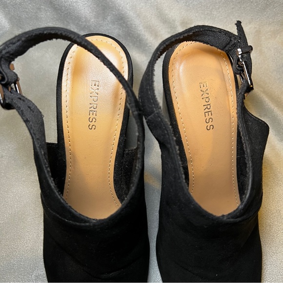 SOLD* - Picture 4 of 6